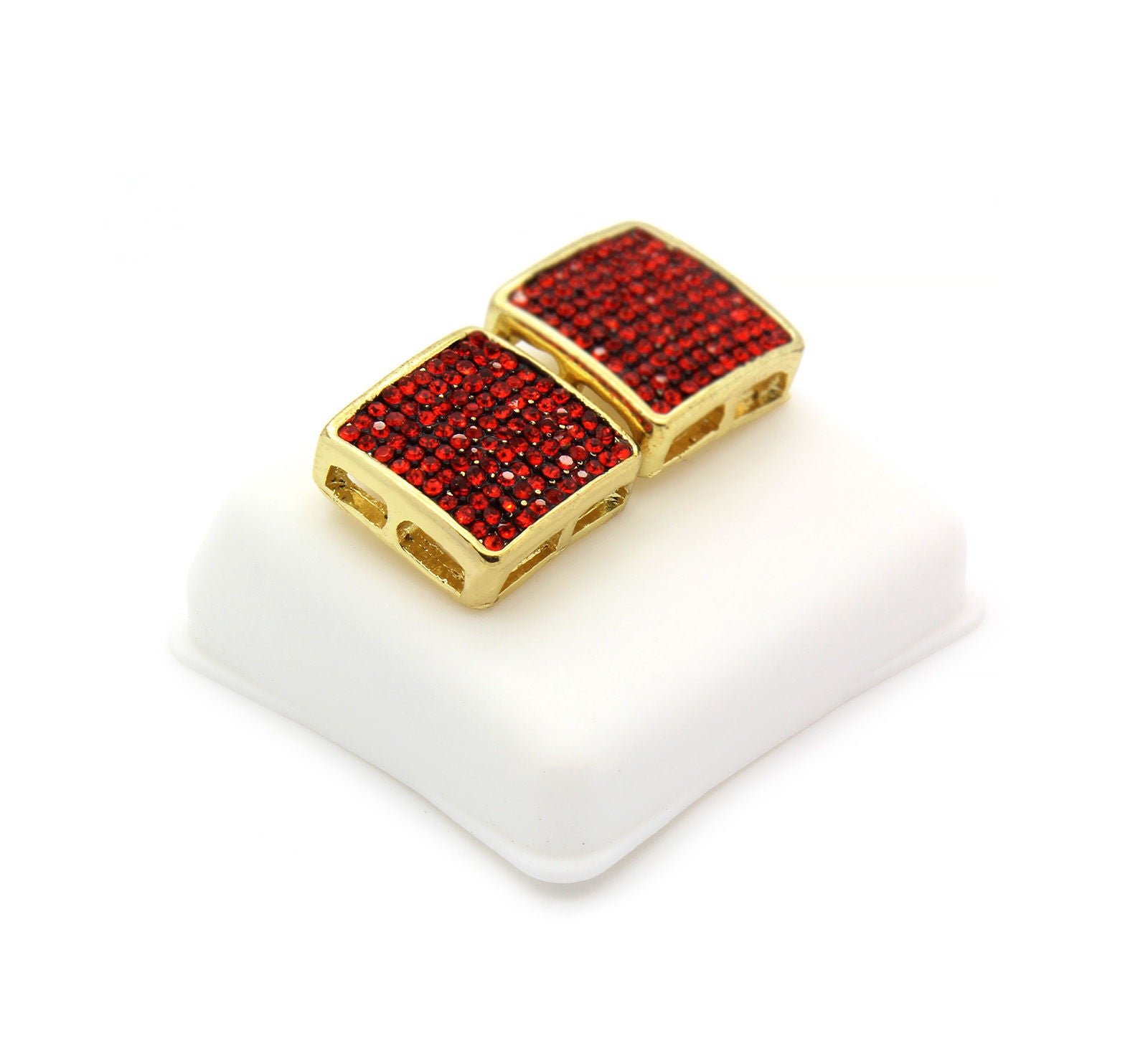 Red Cz Dome Curved 10 Row
