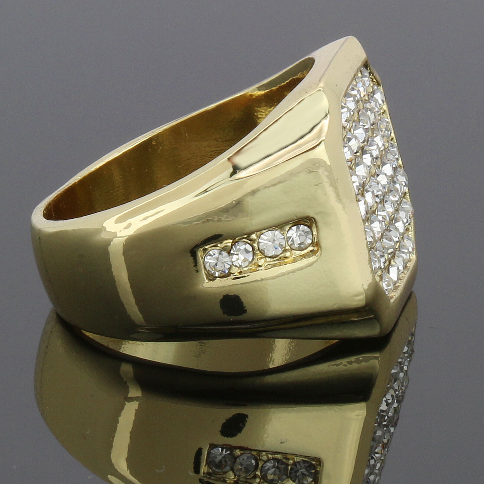 GOLD CURVE OCTAGON