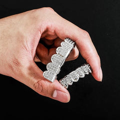 GRILLZ SET SILVER D SHAPE FULLY ICED