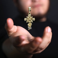 Jesus Leaf Cross Iced Pendant 20" Figaro Chain Hip Hop Style 18k Gold Plated