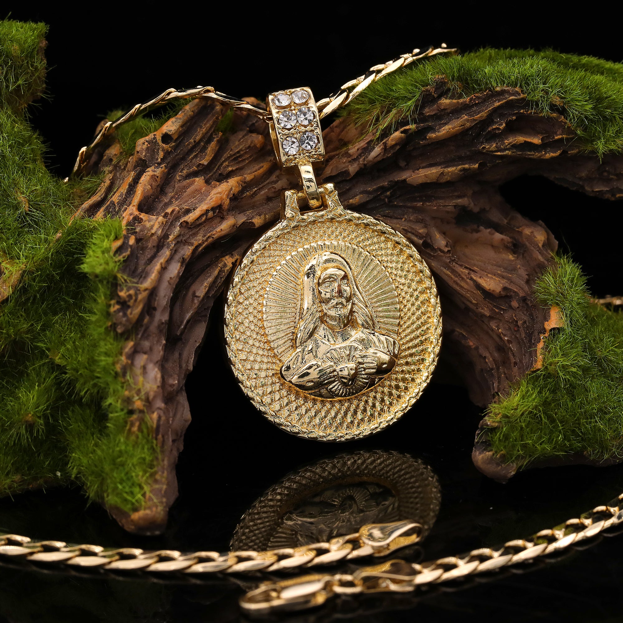 Catholic Round Jesus Heart Pendant Cubic-Zirconia Gold Plated 18" Cuban Chain