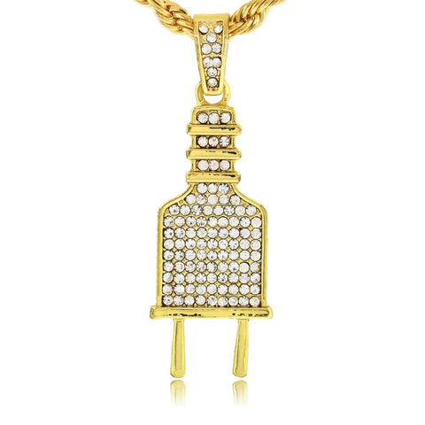 FLAT PLUG PENDANT WITH GOLD ROPE CHAIN