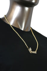 QUEEN Pendant with Gold Rope Chain