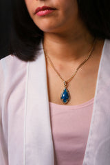 Blue Curved Tear Women's Jade Chain Pendant Necklace