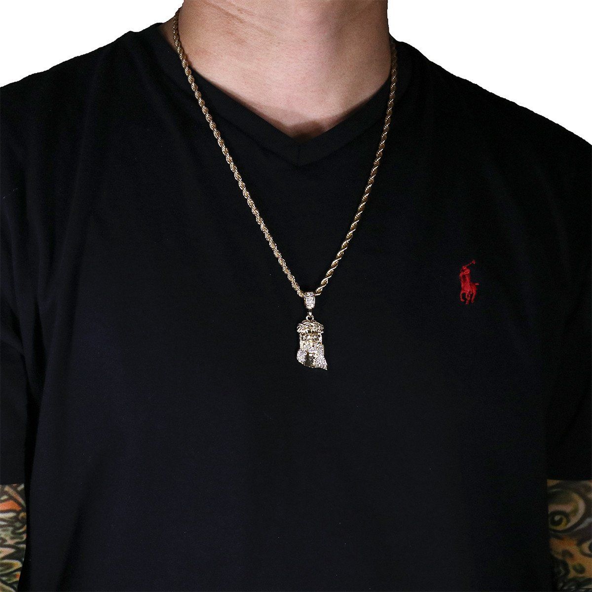 JESUS PENDANT WITH GOLD ROPE CHAIN