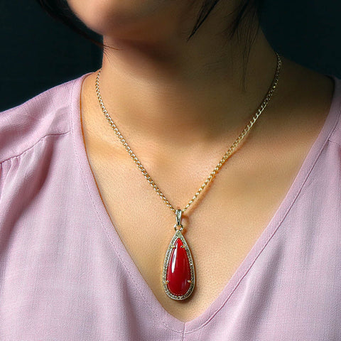 Red Tear Women's Jade Cuban Chain Pendant Necklace