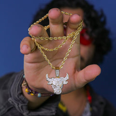 White & Gold Bull Pendant 24" Rope Chain Hip Hop 18k Jewelry