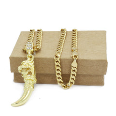 The Dragon Tooth Necklace