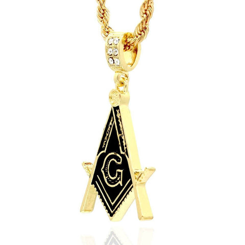 MASON PENDANT WITH GOLD ROPE CHAIN